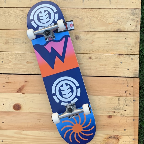 Element Aquazen Skateboard Complete - Picture 5 of 13